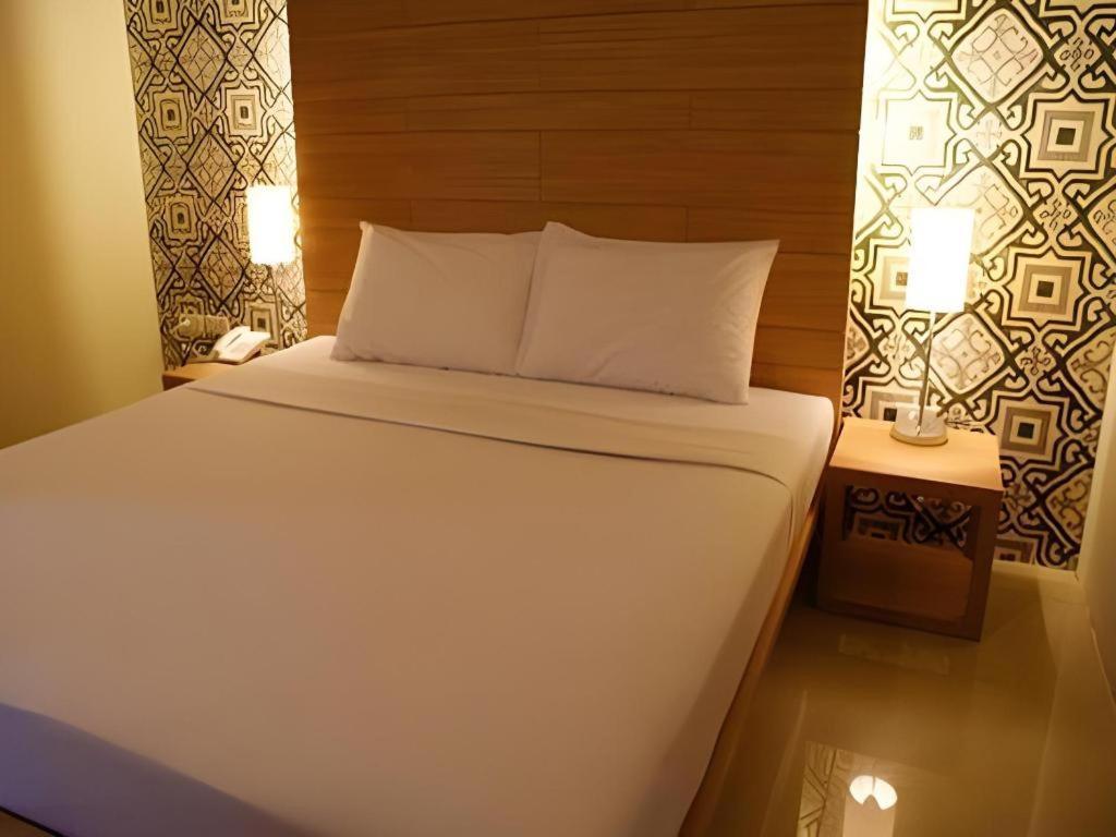 Chinotel Phuket Eksteriør billede